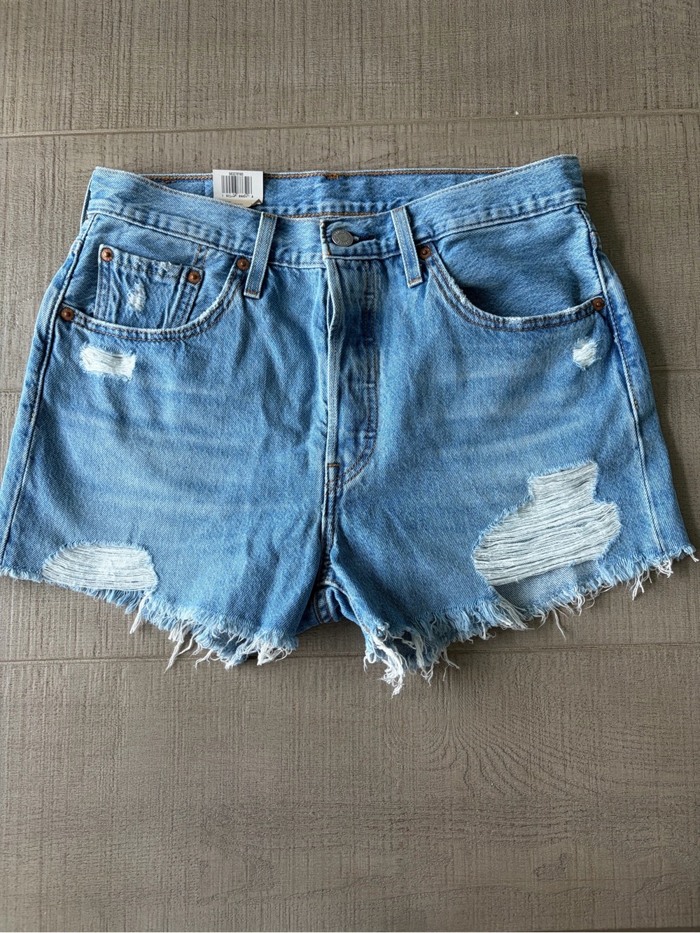 NWT Levi’s 501 Women’s Cutoff High-Waist Button-fly Denim Shorts - Size 28